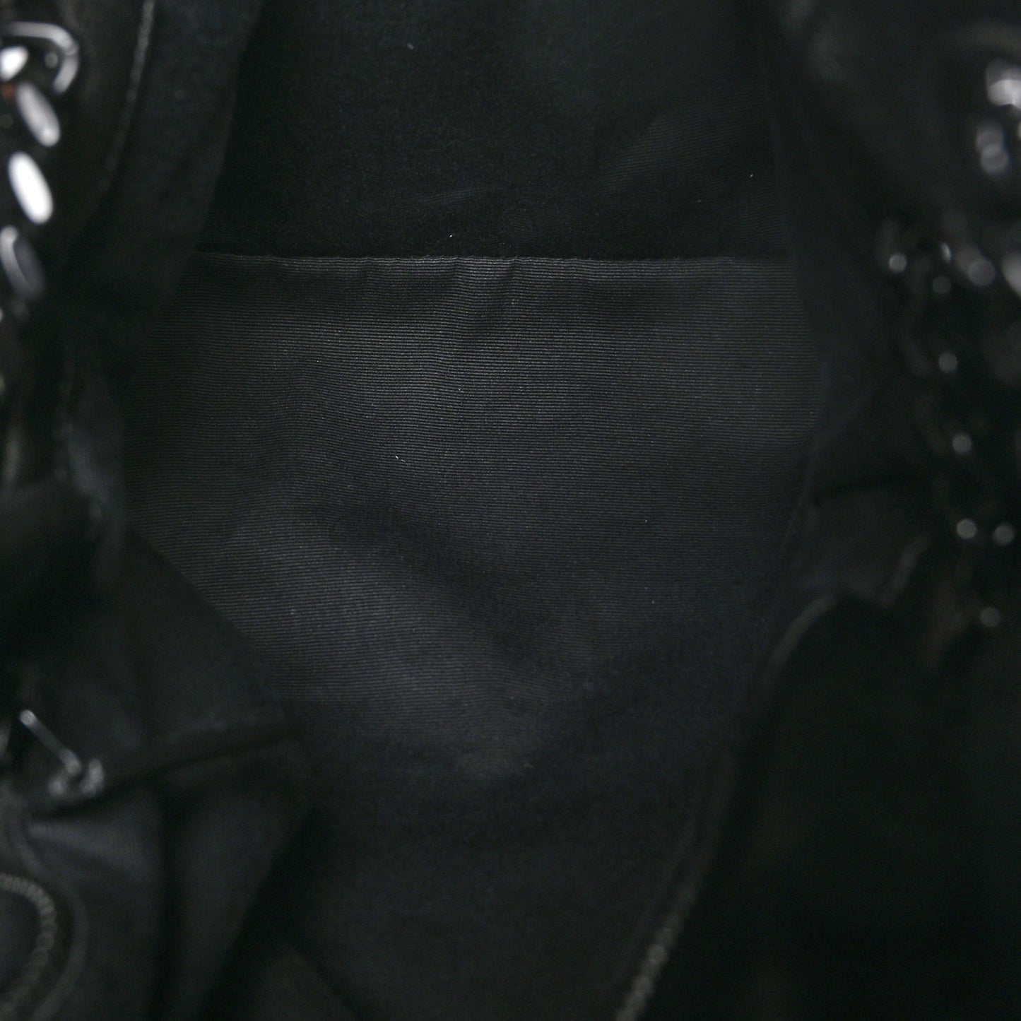 SAINT LAURENT Lambskin Quilted Monogram Monochrome Medium Loulou Puffer Chain Satchel Black