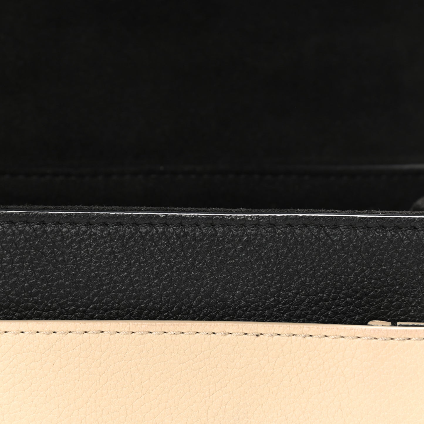 Soft Calfskin My Lockme Top Handle Vanille Black