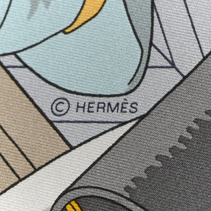 Hermes Silk Mystere Au 24 Faubourg Scarf 90 Mastic Rose Poudre Gris Bleu 3 of 3