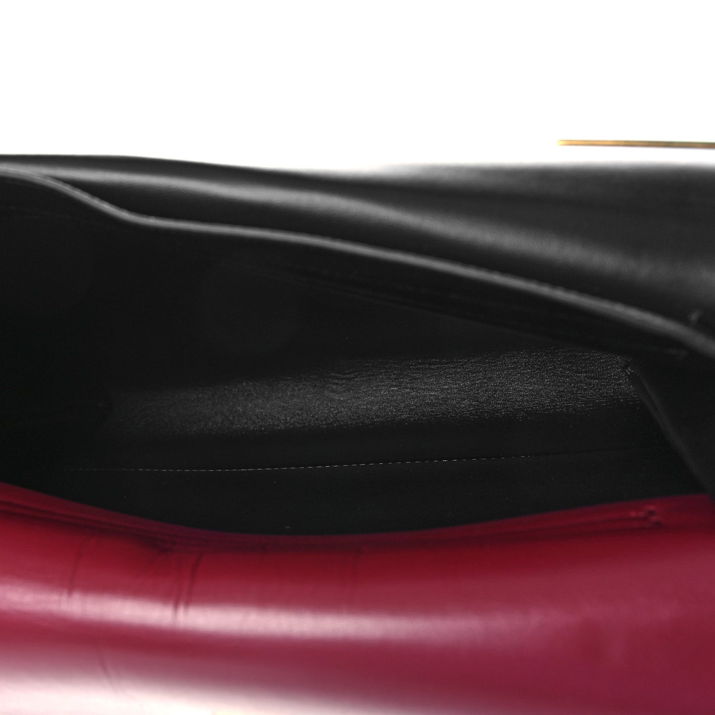 Smooth Calfskin Medium Vring Shoulder Bag Rouge Pur Cerise Black
