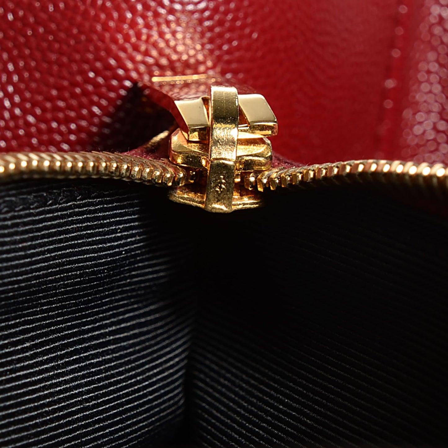 Grain De Poudre Matelasse Chevron Monogram Shopping Bag Oxblood