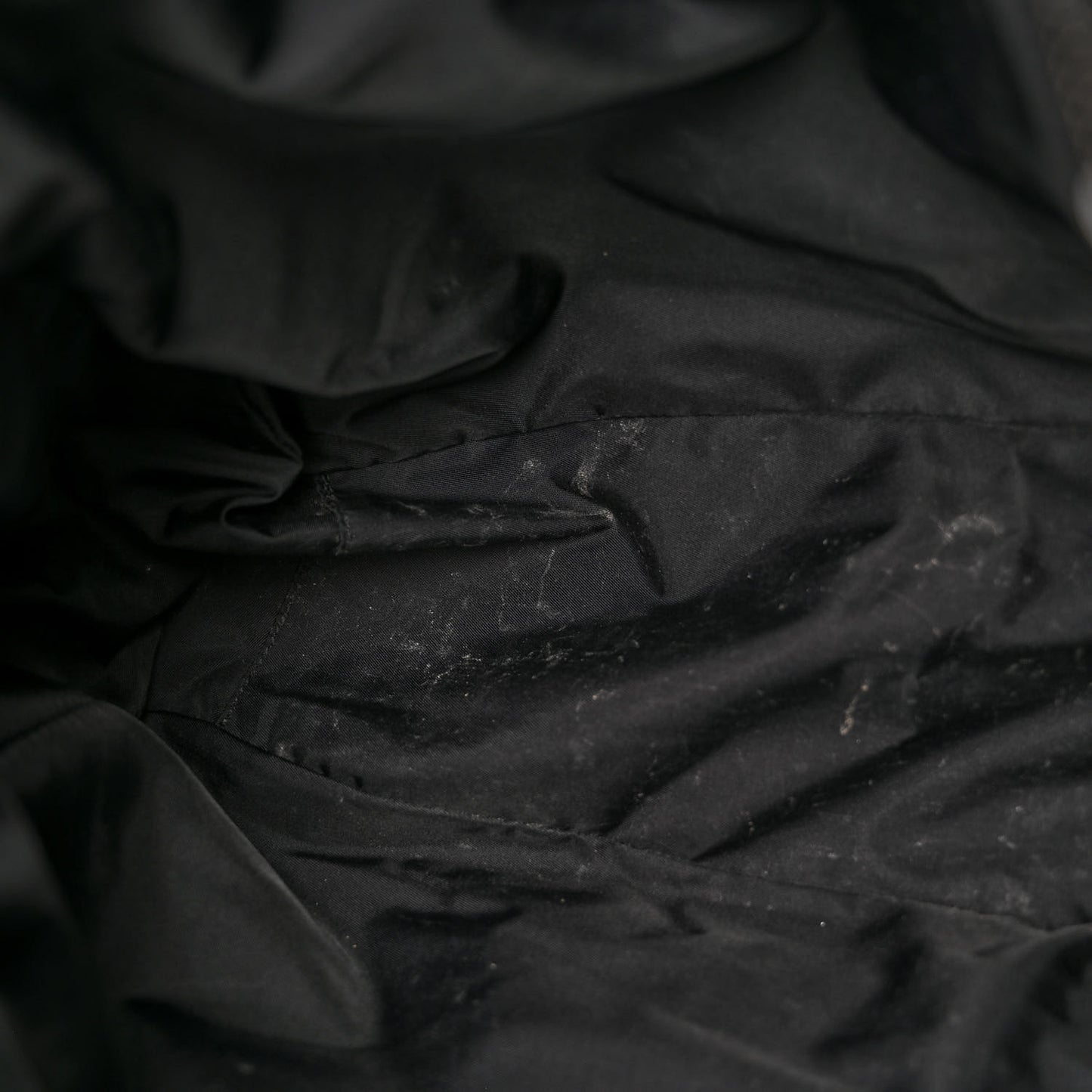 Nylon Medium Travel Tote Black