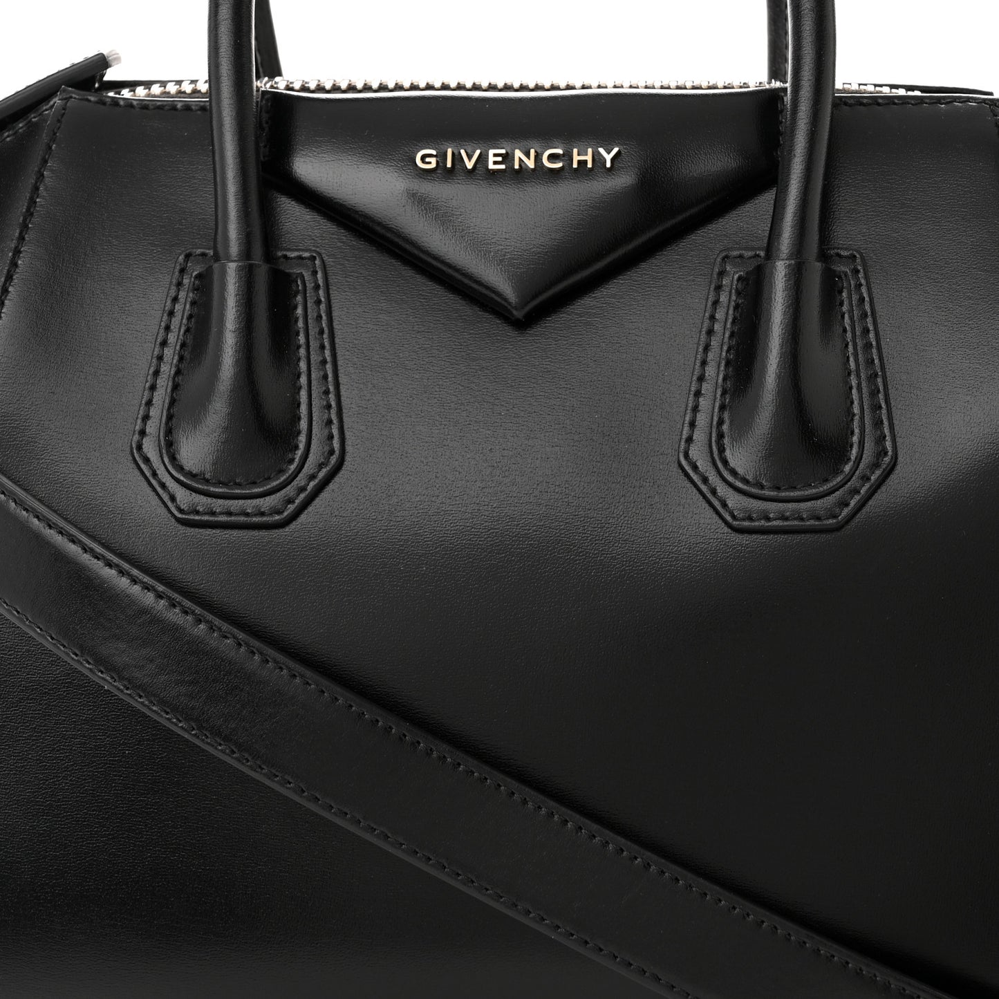 Shiny Lord Calfskin Small Antigona Black
