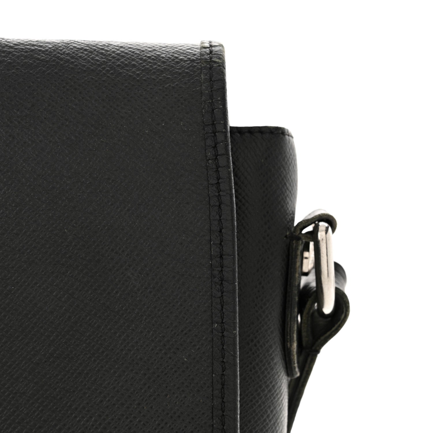 Louis Vuitton Taiga Andrei Ardoise 17 of 31