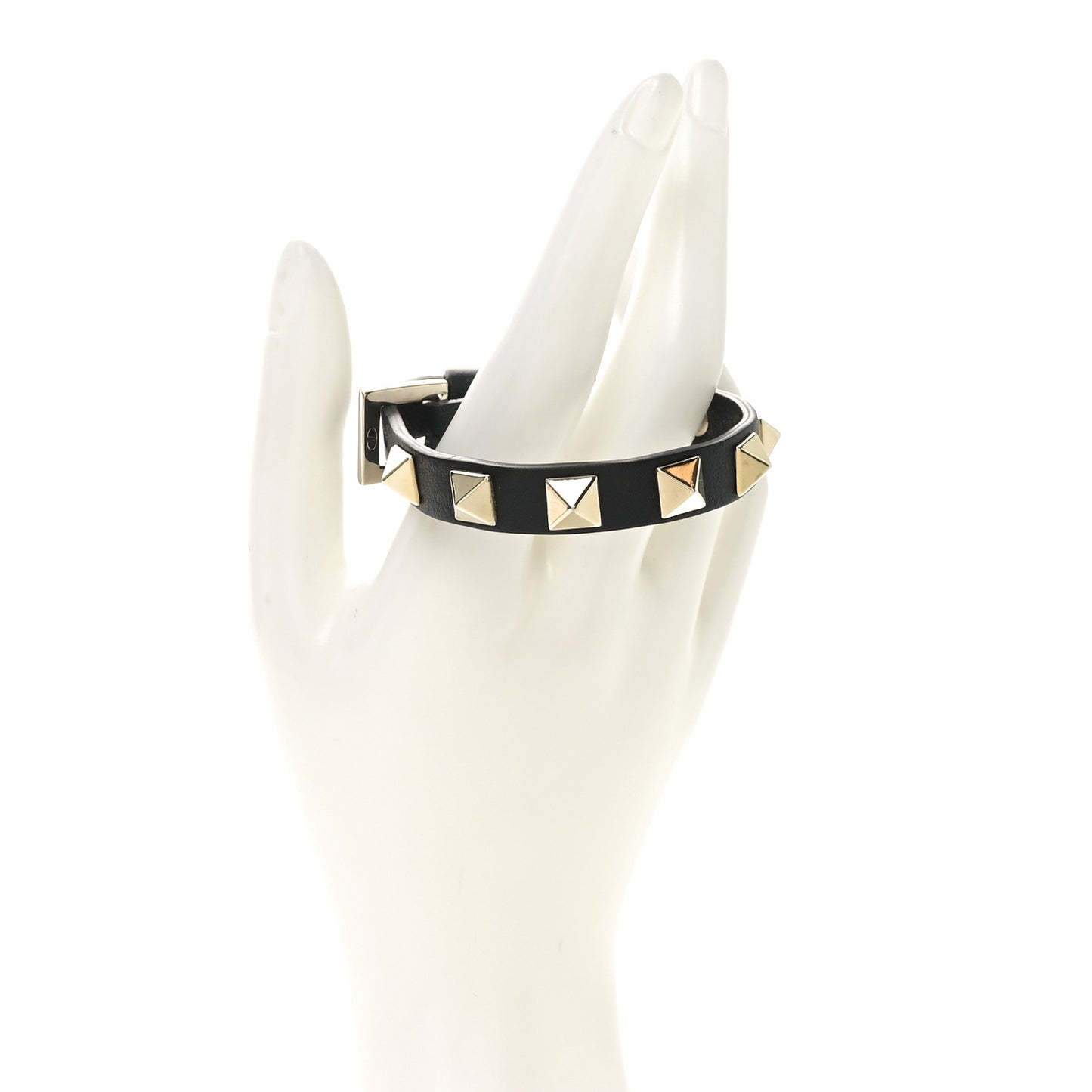 Vitello Rockstud Bracelet Black