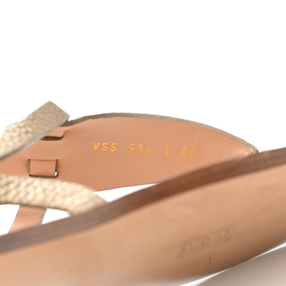 Valentino Garavani Metallic Pebbled Calfskin Rockstud Ankle Wrap Flat Thong Sandals 40 Skin 8 of 9