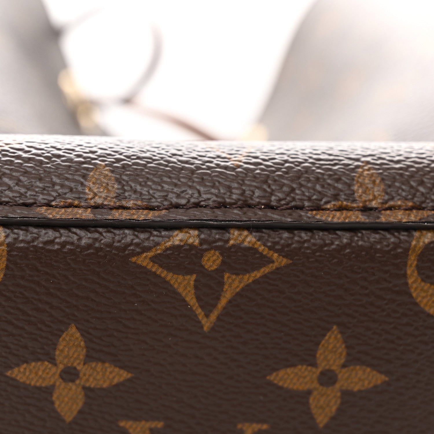 Louis Vuitton Monogram Neonoe MM Caramel 12 of 13