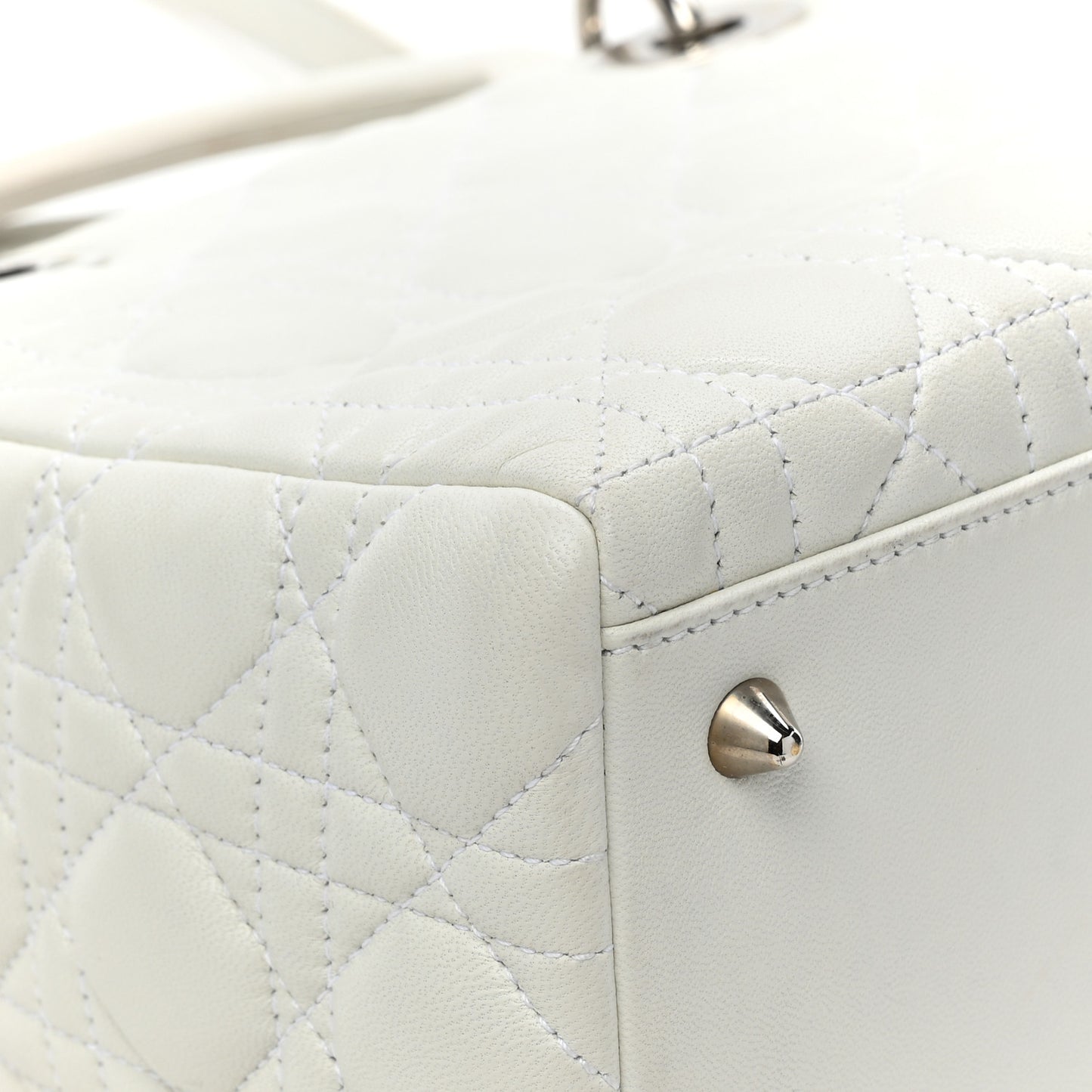 Lambskin Cannage Medium Lady Dior White