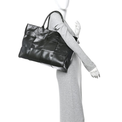 Bottega Veneta Paper Calfskin Maxi Intrecciato Large Arco Tote Dark Green 2 of 10