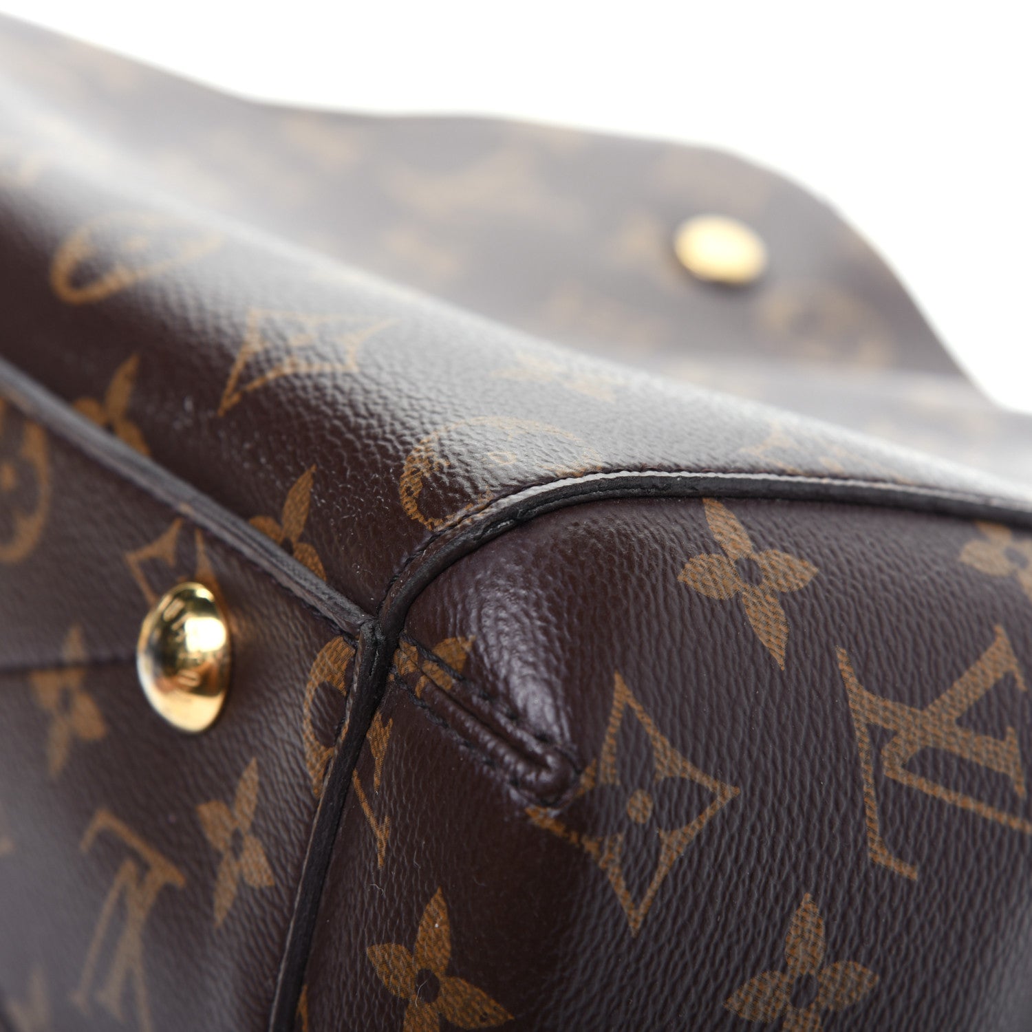 Louis Vuitton Monogram Montaigne BB 28 of 42