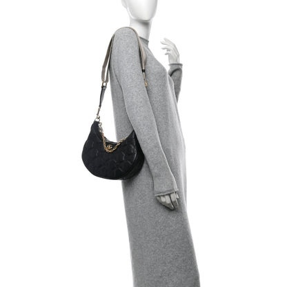 Gucci Calfskin GG Matelasse Small Hobo Shoulder Bag Black Natural 2 of 10