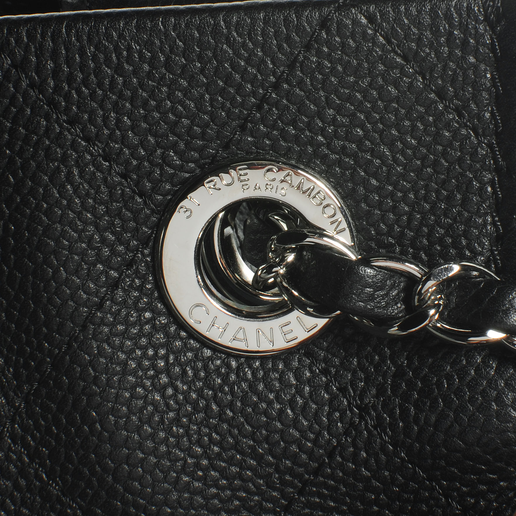 Chanel Grained Calfskin CC Pocket Tote Black 8 of 8