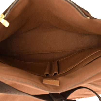 Louis Vuitton Monogram Beaubourg MM Messenger Bag 5 of 13