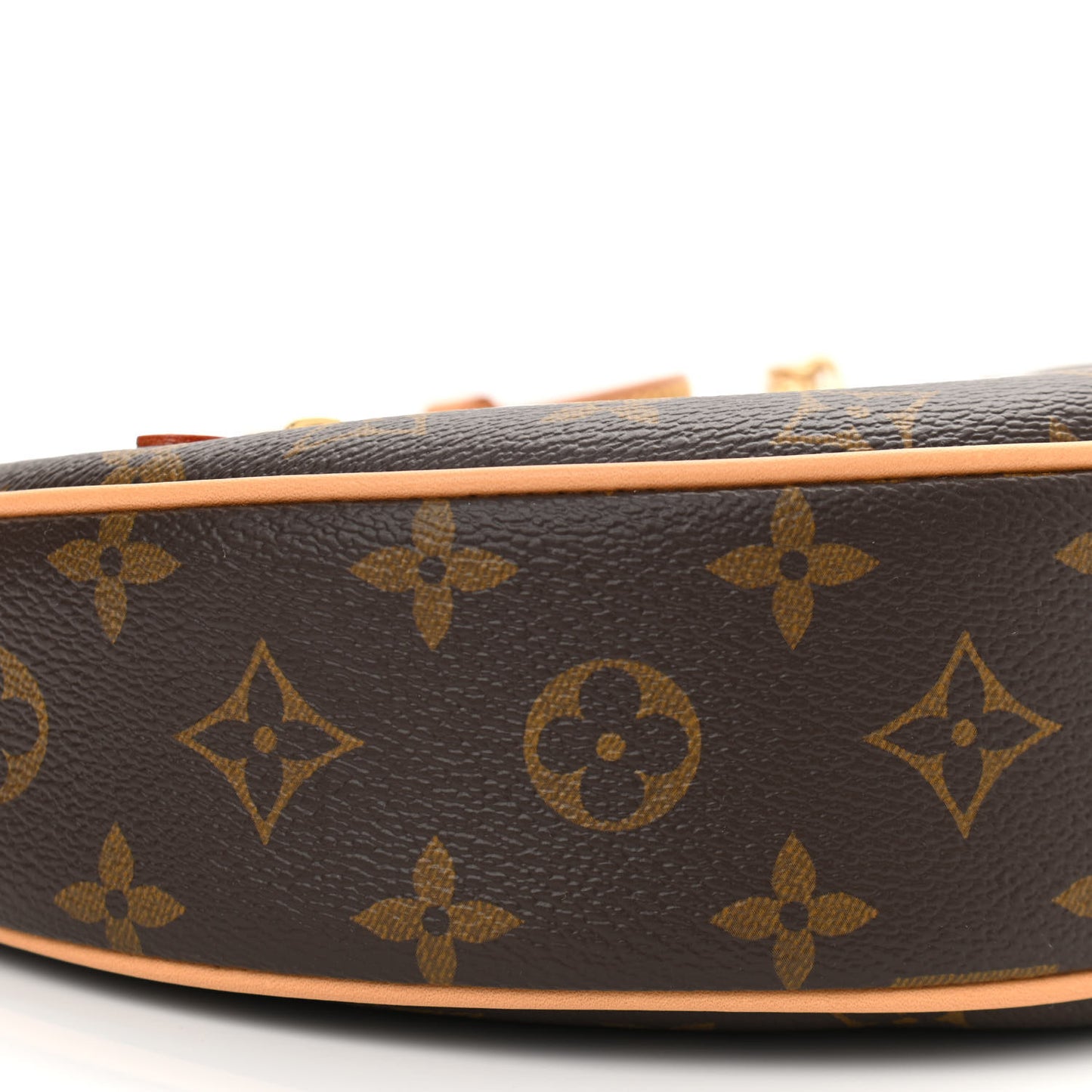 Monogram Loop