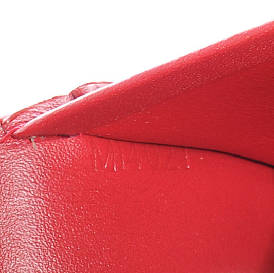 Vernis French Purse Wallet Pomme D'Amour