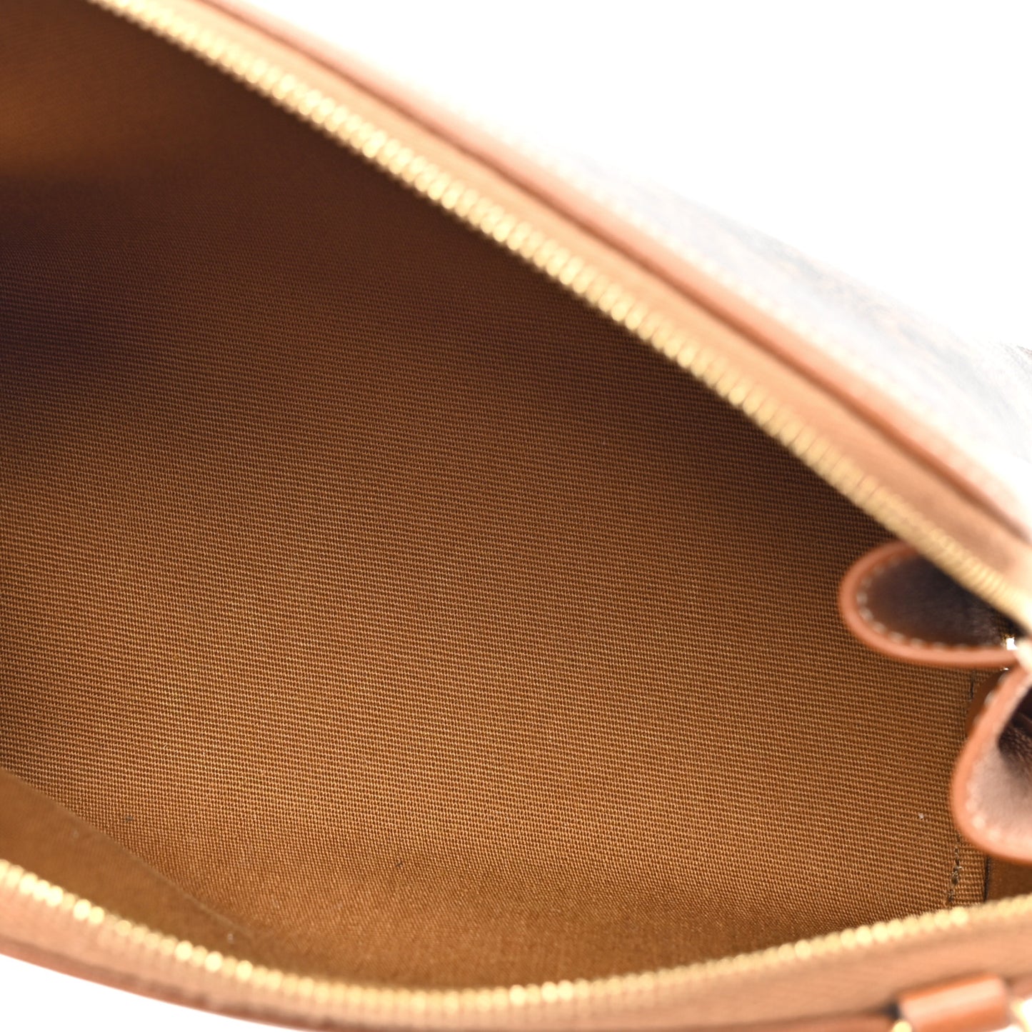 Triomphe Canvas Lambskin Clutch On Chain Tan