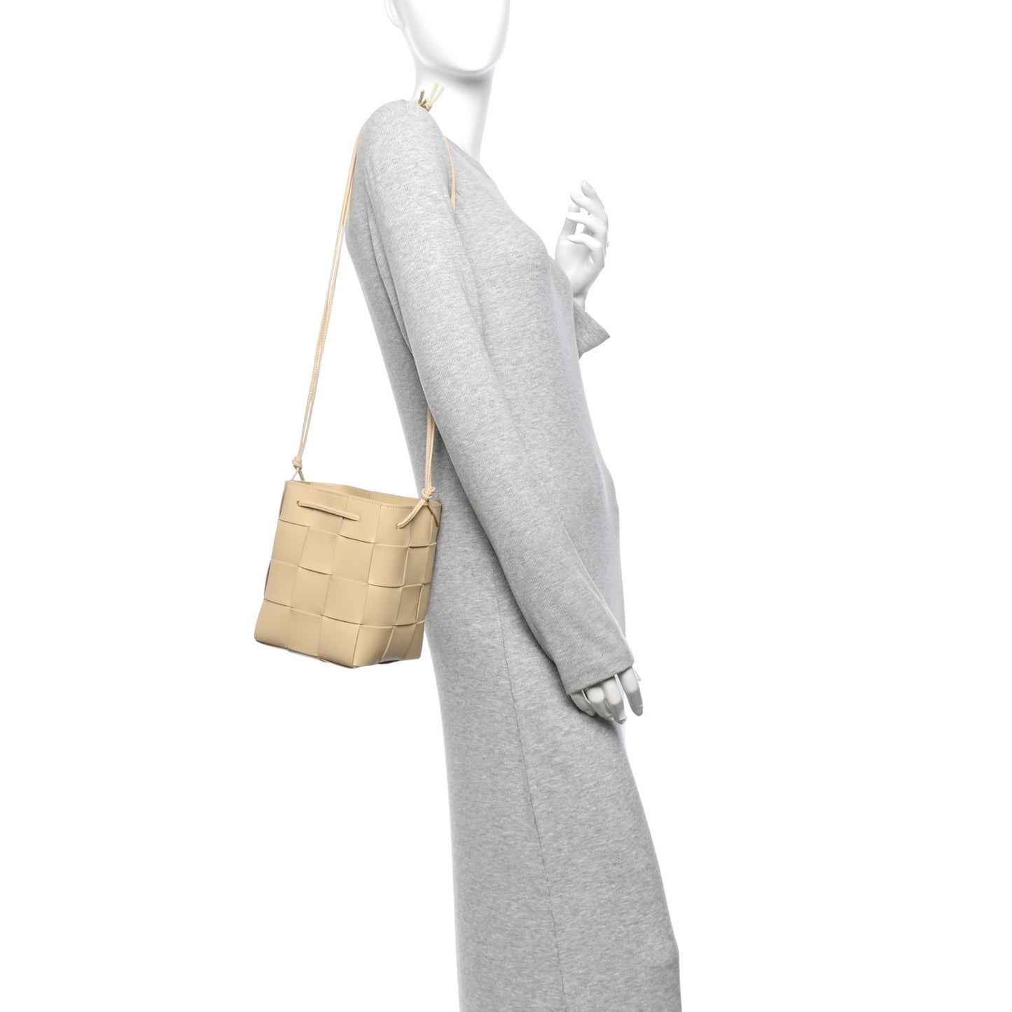 Lambskin Maxi Intrecciato Small Cassette Crossbody Bucket Bag Porridge