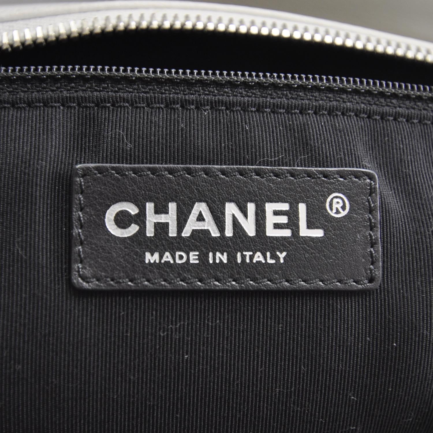 Chanel Iridescent Calfskin Chic Quilt Bowling Bag White 7 of 8