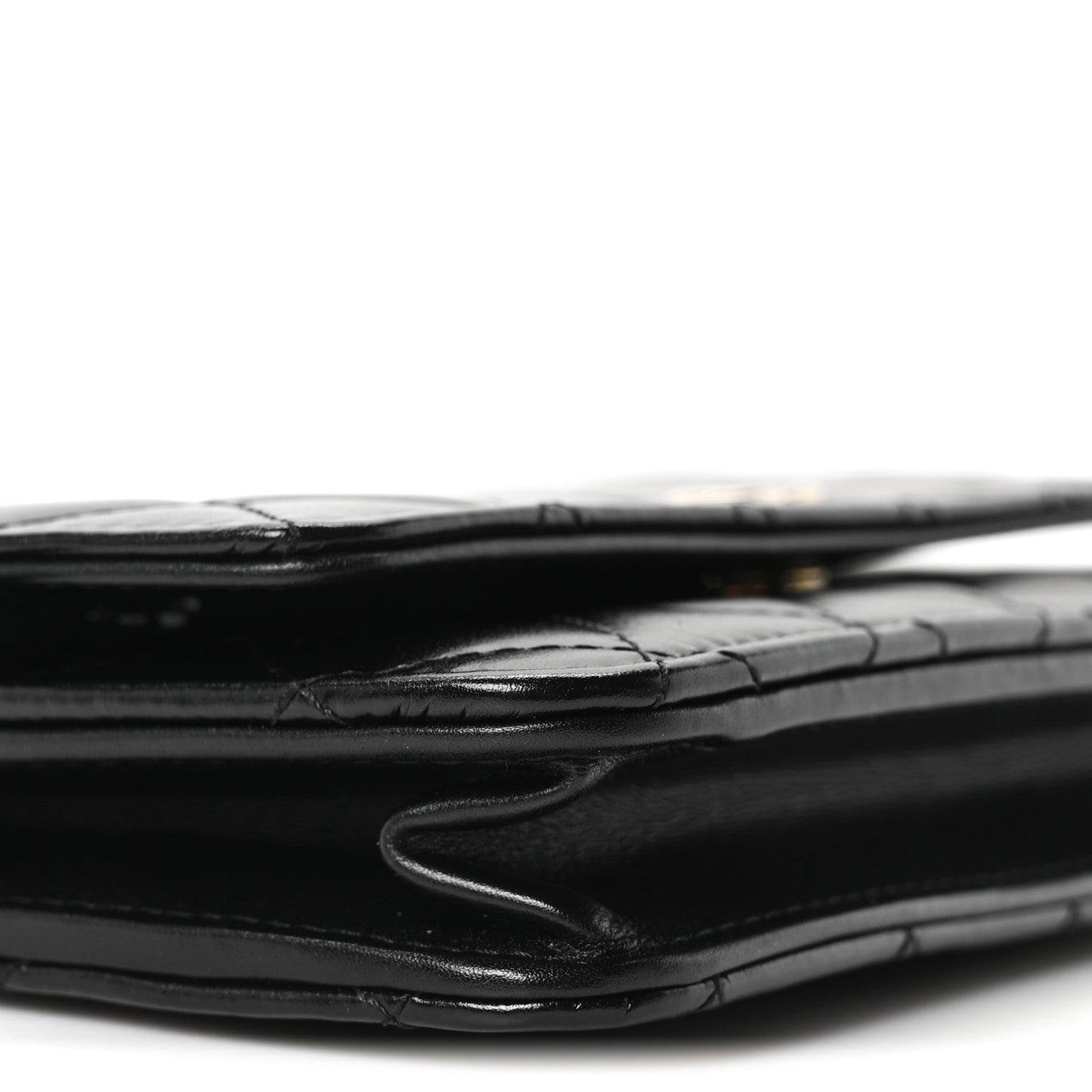 シャネル 財布 Chanel Calfskin Quilted Maxi Pearl Wallet On Chain WOC Black
