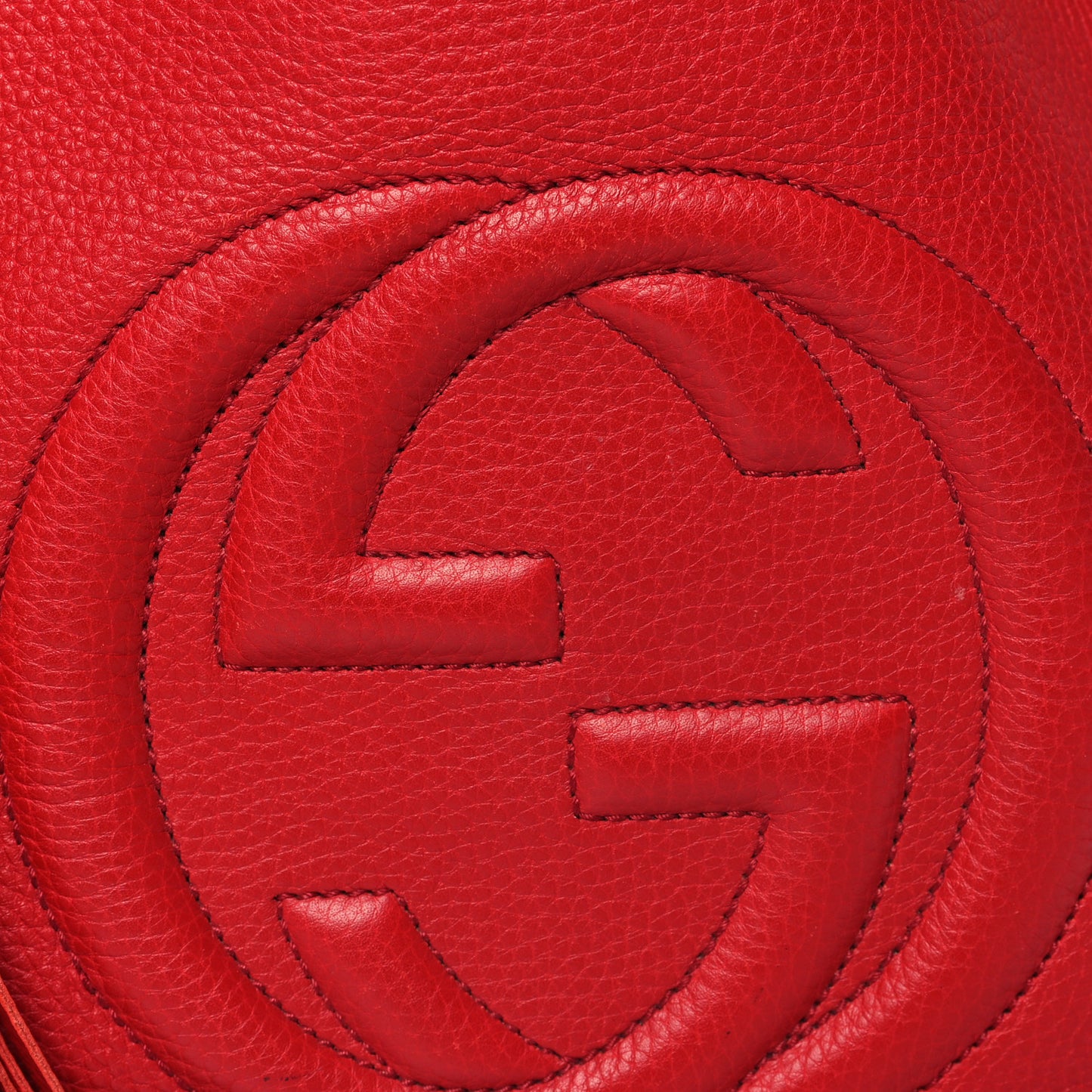 Pebbled Calfskin Medium Soho Chain Shoulder Bag Tabasco Red