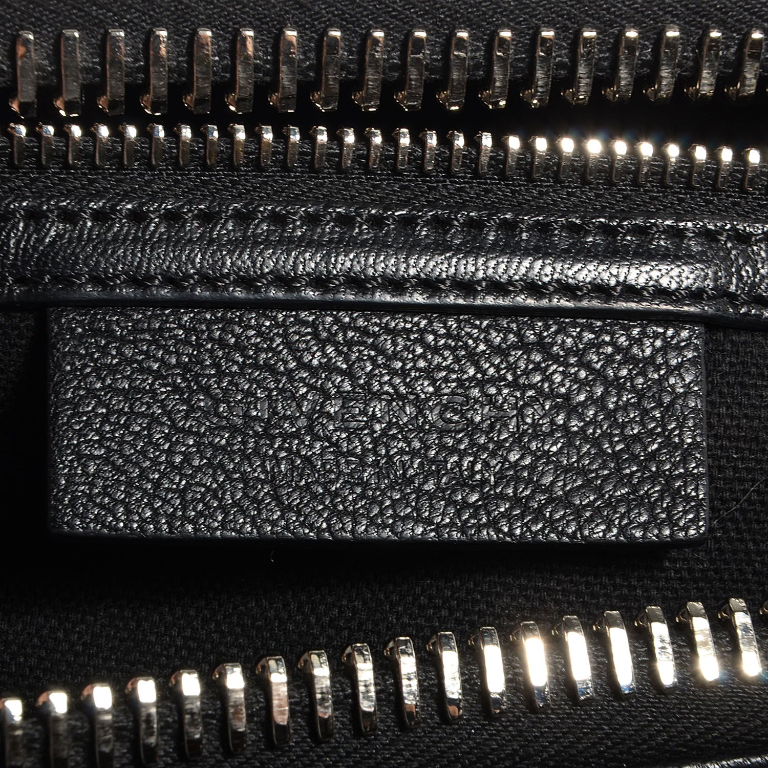 Givenchy Sugar Goatskin Medium Antigona Black 6 of 9