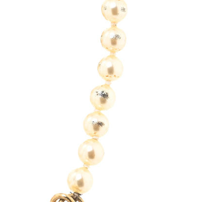 Chanel Pearl CC Short Necklace Gold 4 of 4