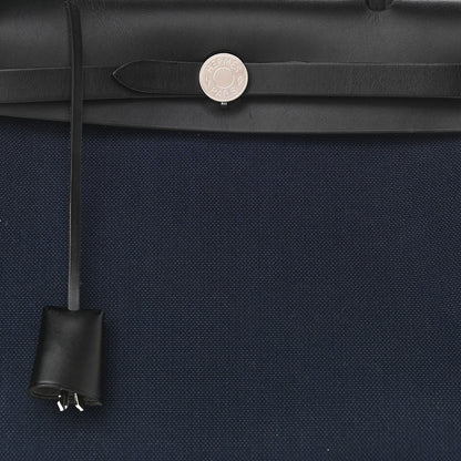 Hermes Military Toile Vache Hunter Herbag Zip Retourne 31 PM Bleu Marine Black 9 of 11