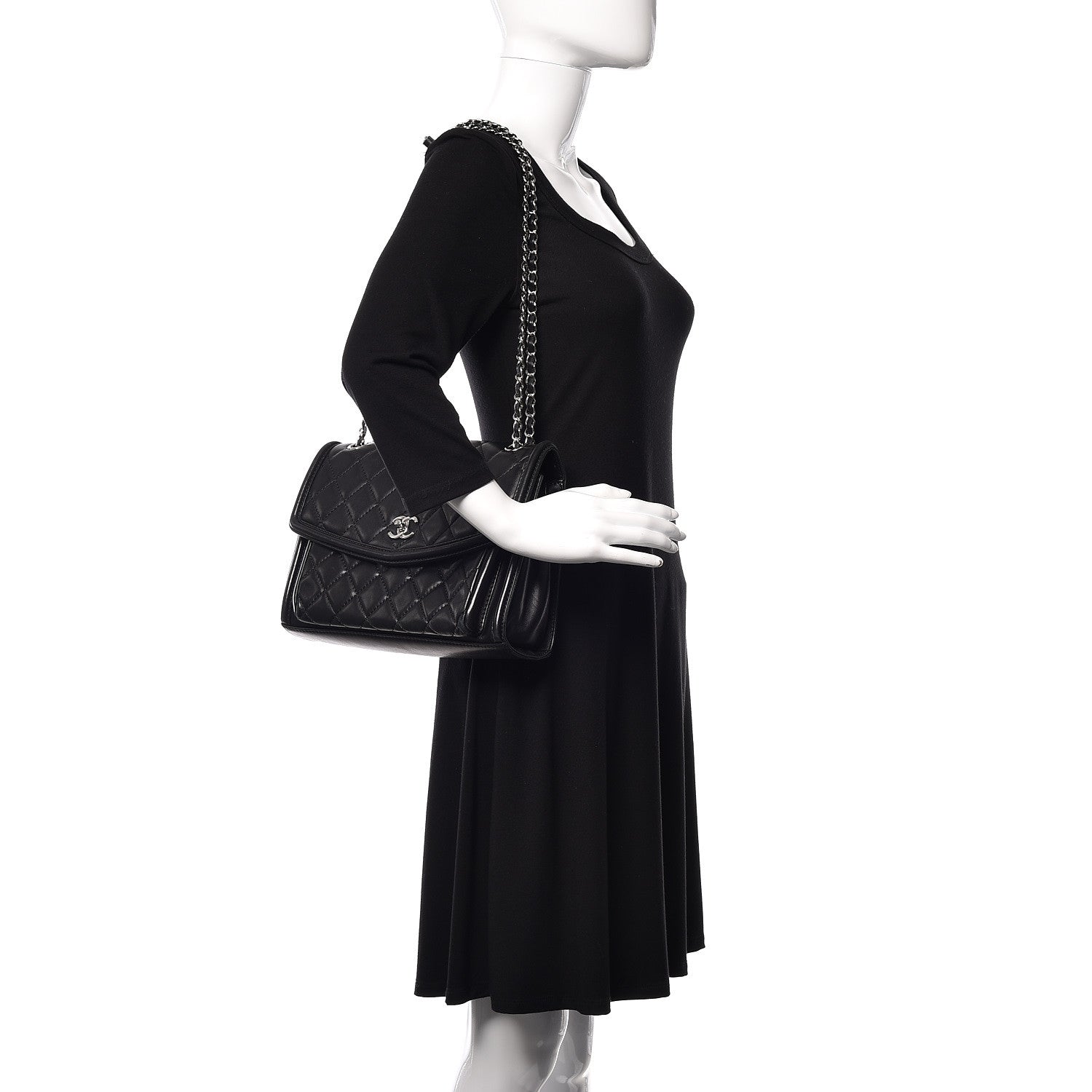 Chanel Lambskin Quilted Large Geometric Flap Black 3 of 17