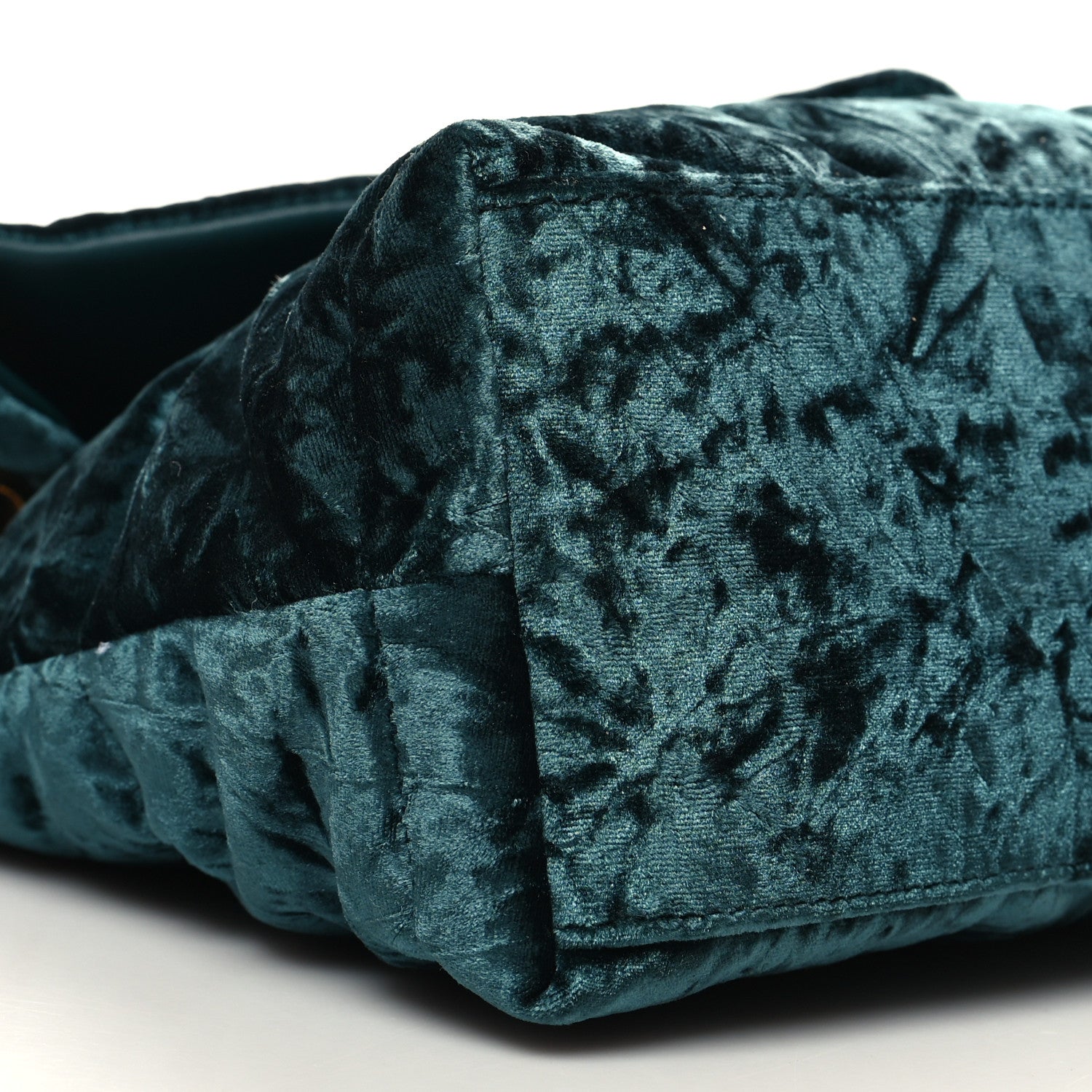Saint Laurent Crushed Velvet Quilted Small Loulou Puffer Monogram Chain Satchel Emerald Vert 9 of 10