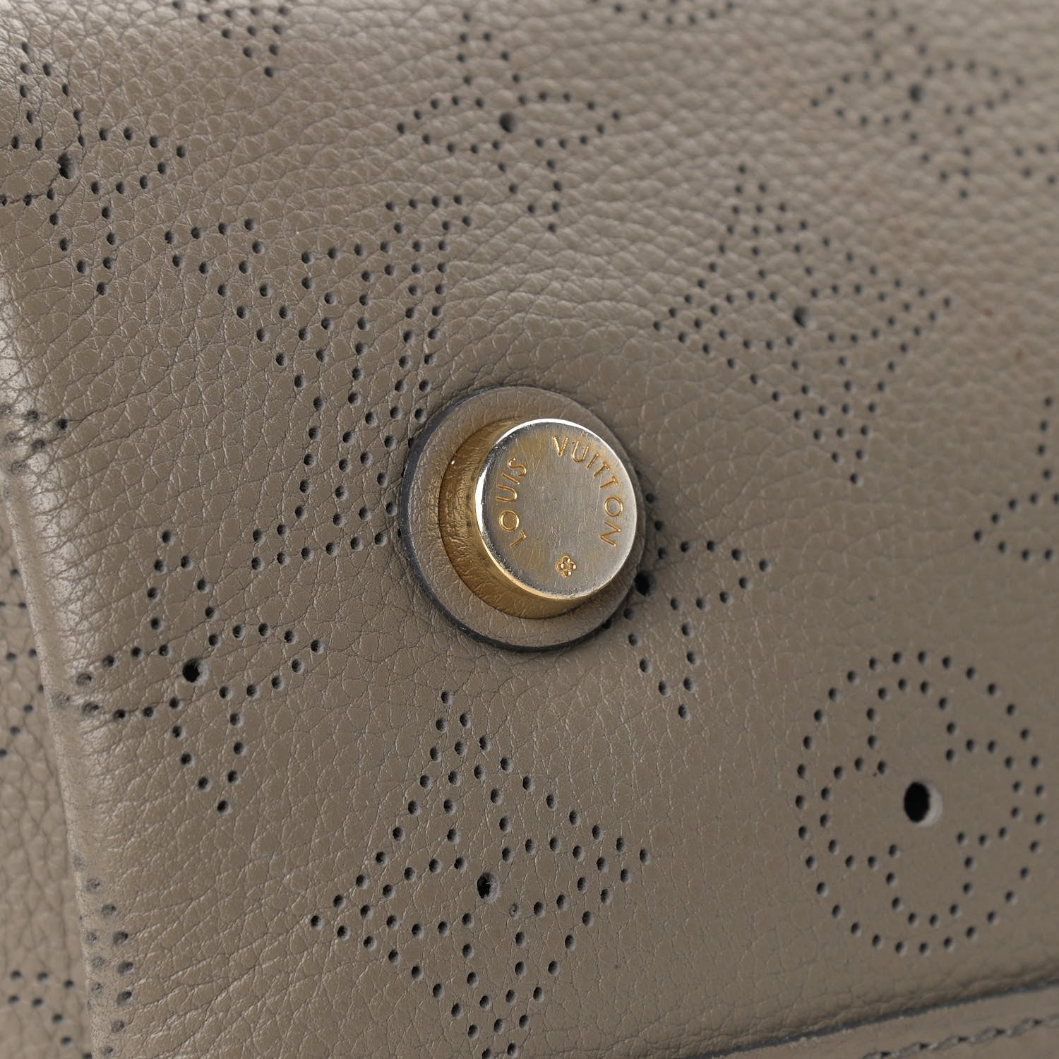 Louis Vuitton Mahina Cirrus PM Taupe 9 of 14