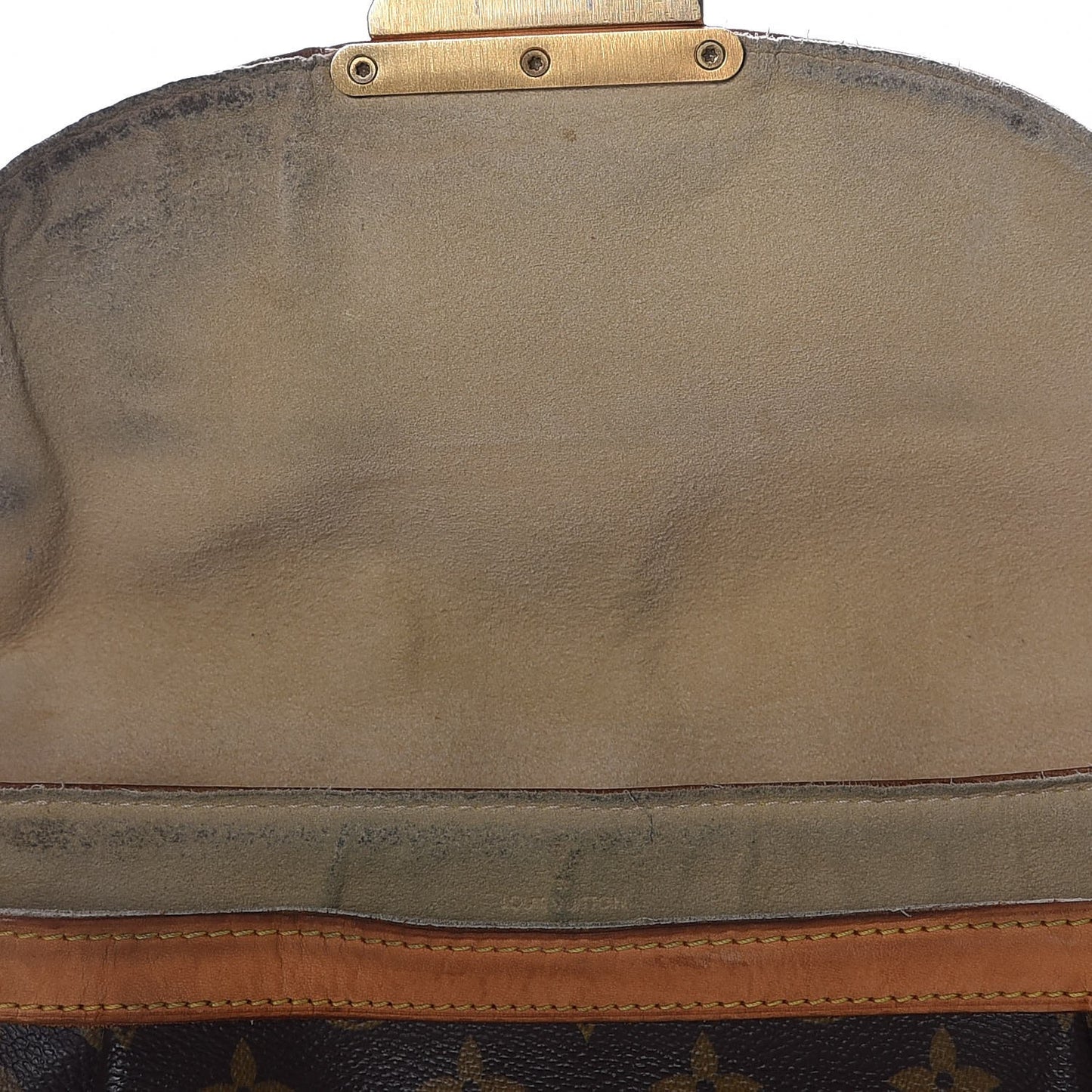 Monogram Beverly MM