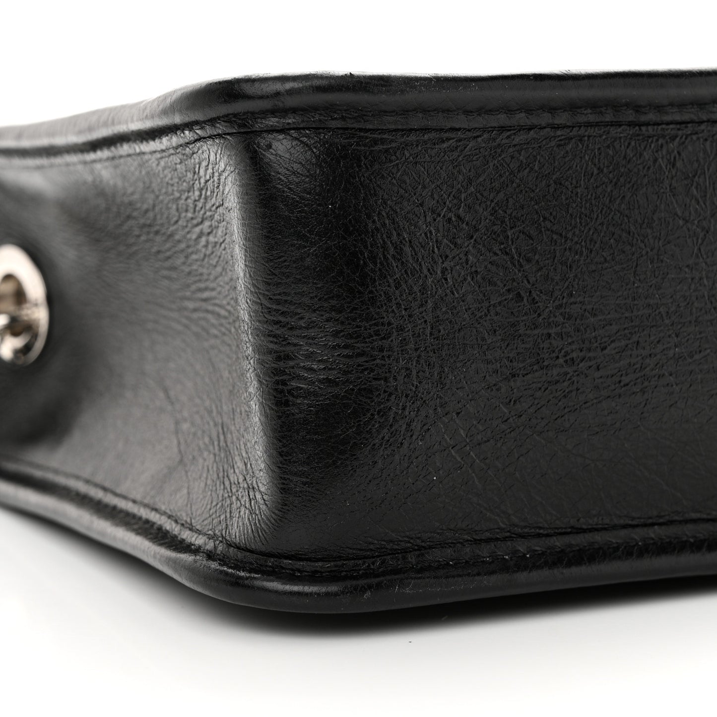 Aged Calfskin Quilted Large Working Vibe Camera Case Black