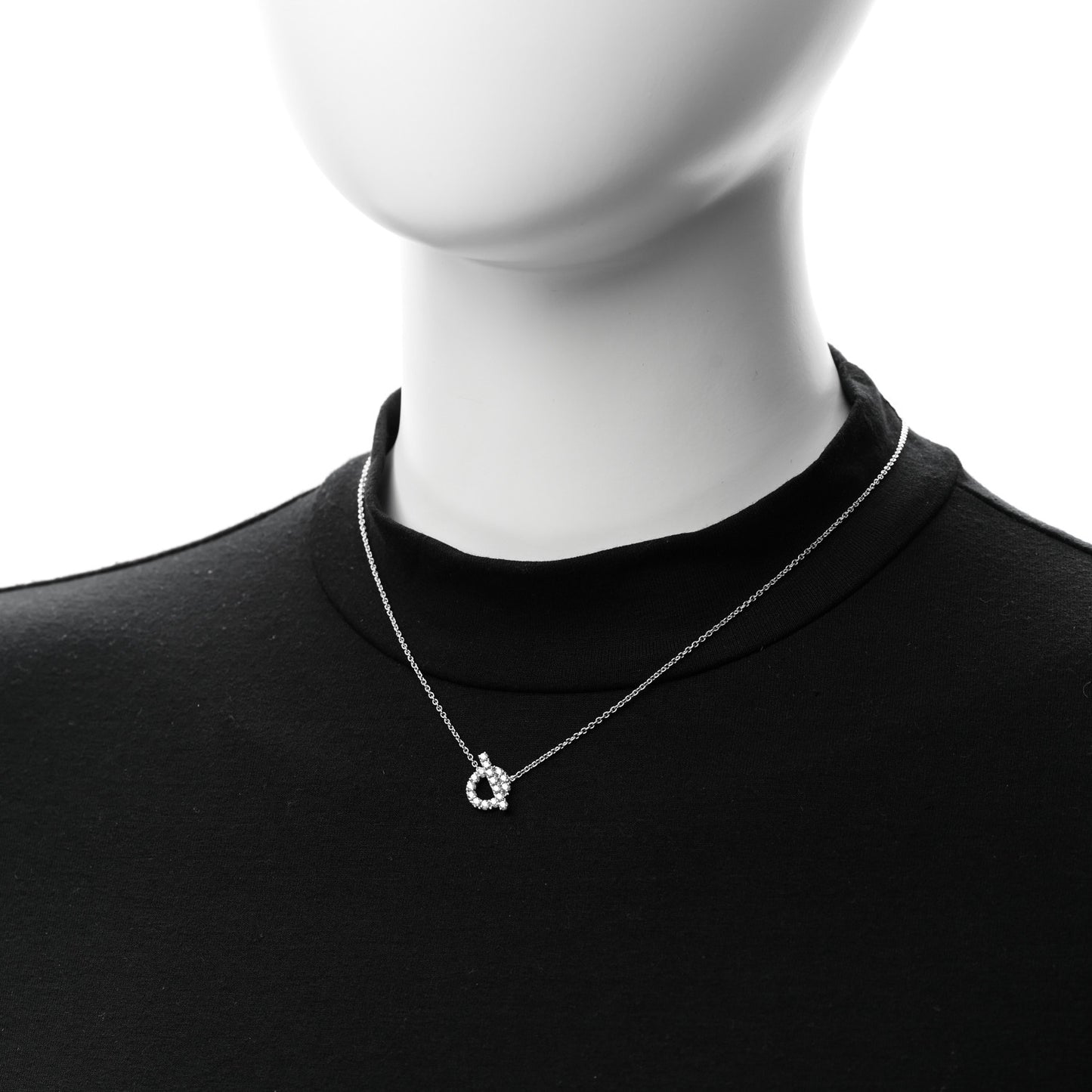 18K White Gold Diamond Finesse Pendant Necklace