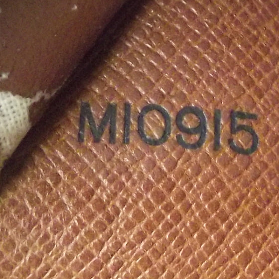 Louis Vuitton Monogram Passport Wallet 6 of 6