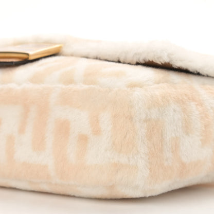 Fendi Shearling Vitello Dolce Macro FF 1974 Baguette White Ice Cuoio Miele Scuro 10 of 10