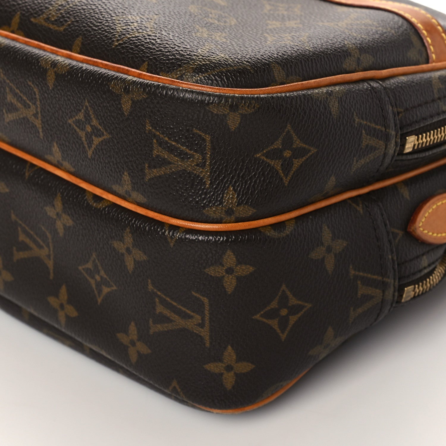 Louis Vuitton Monogram Reporter PM 10 of 10