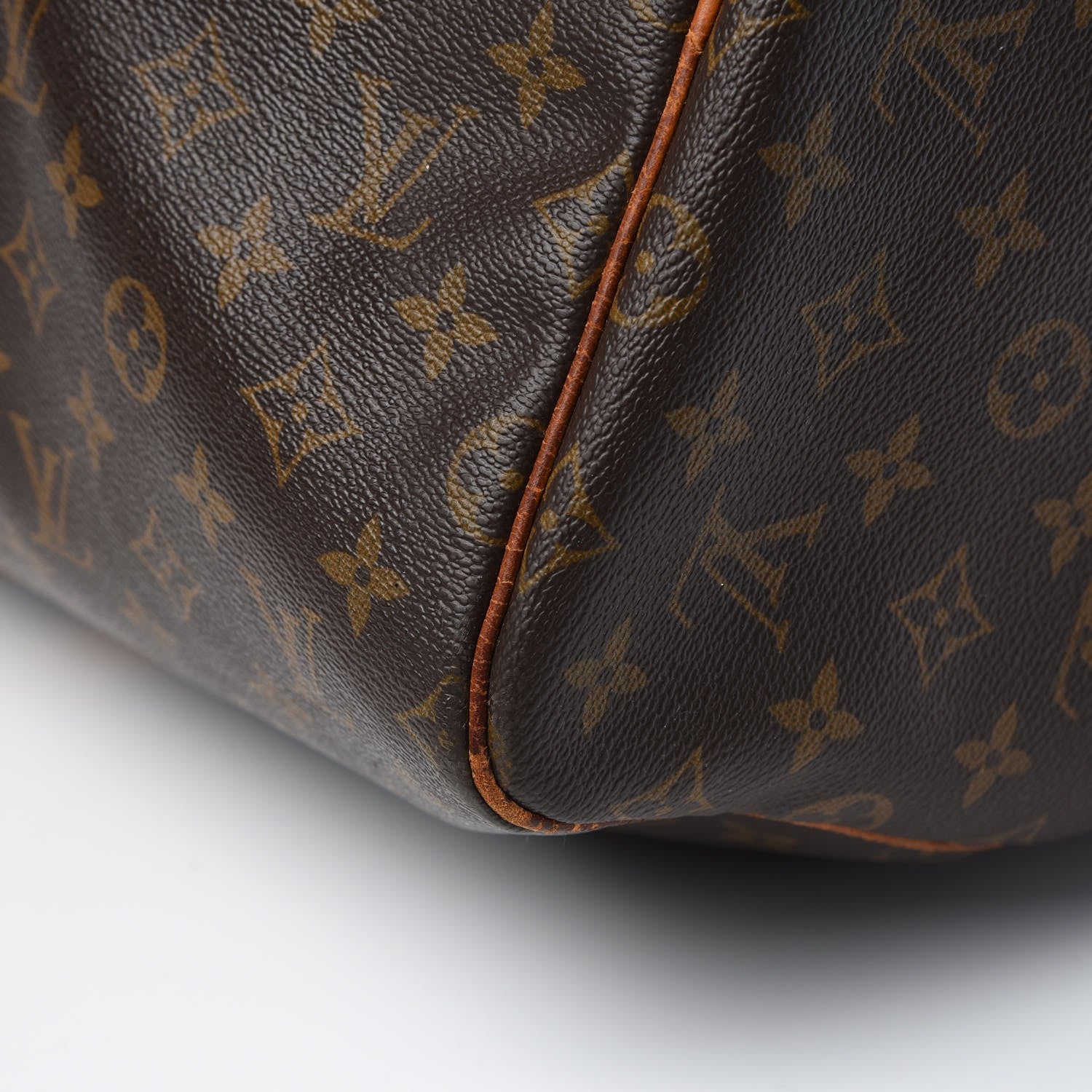 Louis Vuitton Monogram Keepall 55 23 of 25