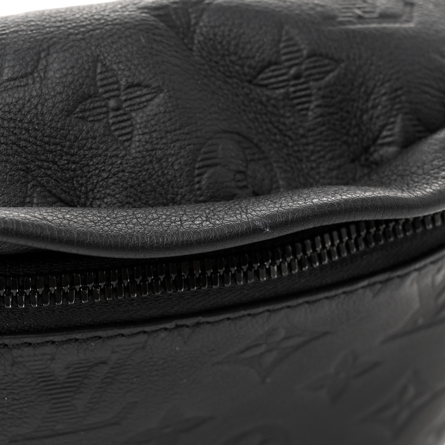 Louis Vuitton Calfskin Monogram Shadow Discovery Bumbag Black 11 of 12