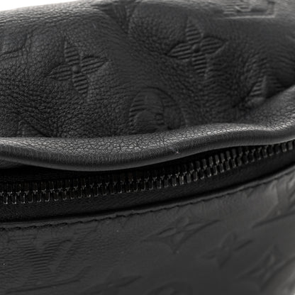Louis Vuitton Calfskin Monogram Shadow Discovery Bumbag Black 11 of 12