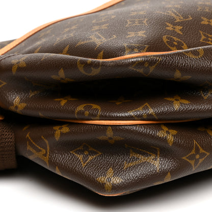 Louis Vuitton Monogram Reporter GM 9 of 11
