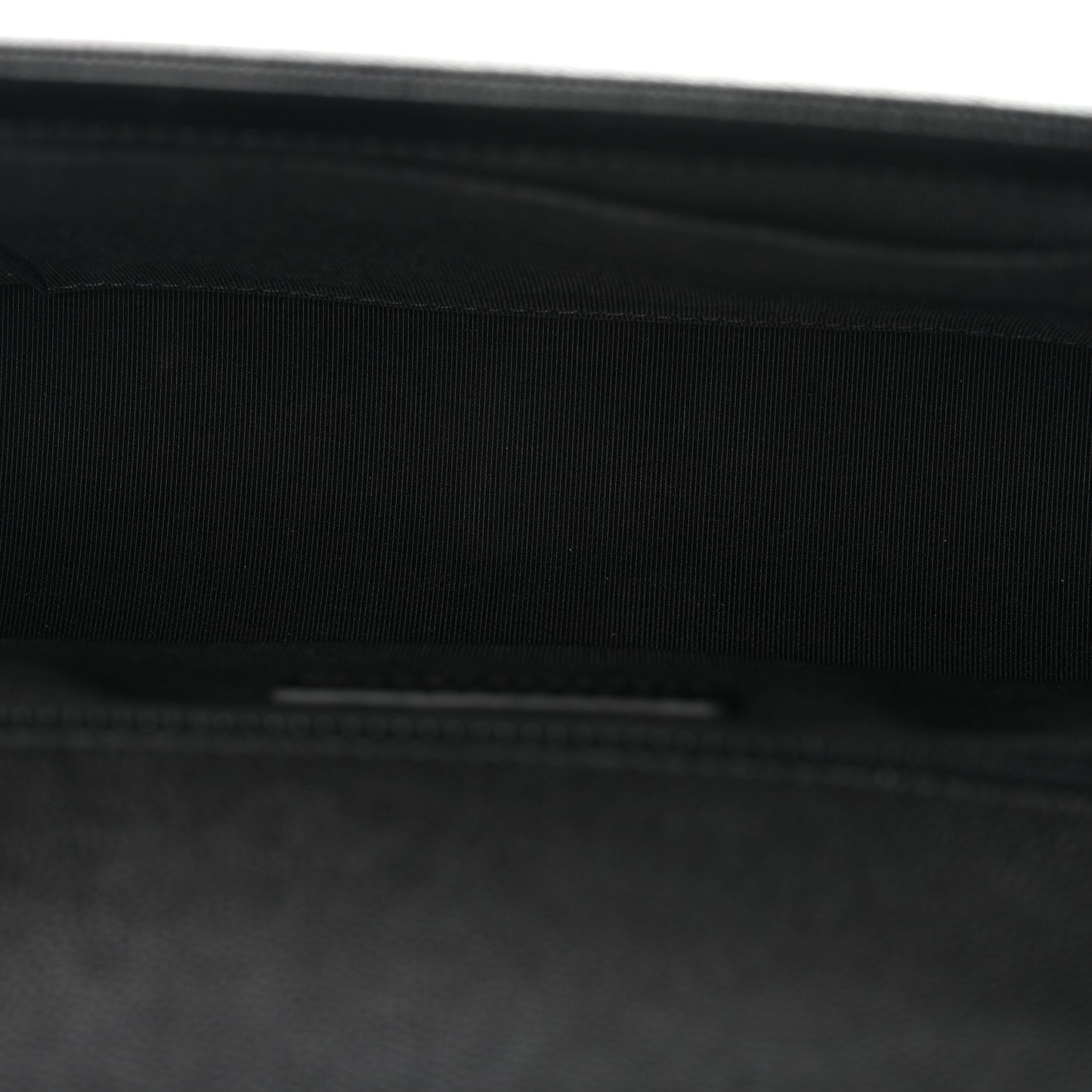 Caviar Quilted New Medium Boy Flap Black
