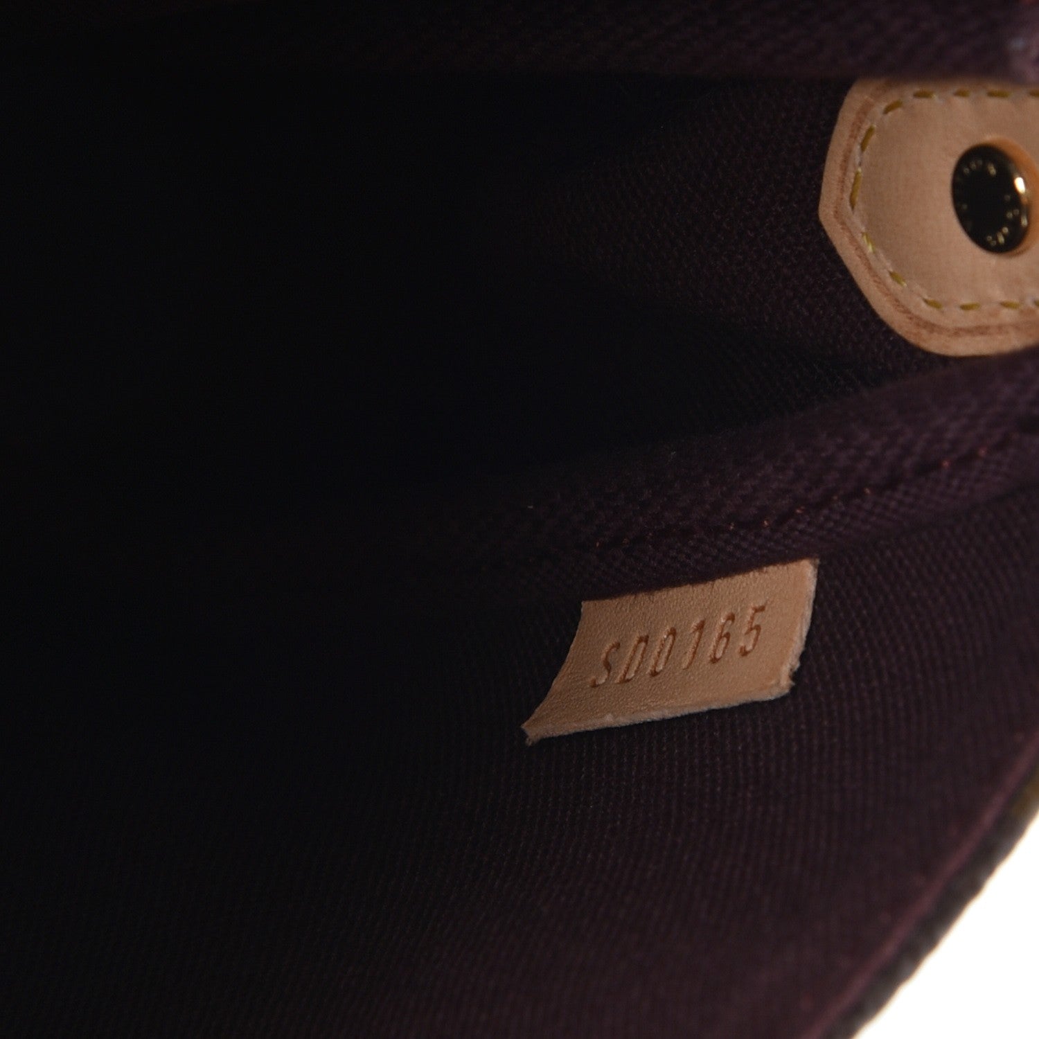 Louis Vuitton Monogram Favorite MM 8 of 9