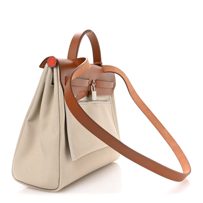 Hermes Toile Militaire Vache Hunter Laque Herbag Zip Retourne 31 PM Beton Fauve 4 of 12