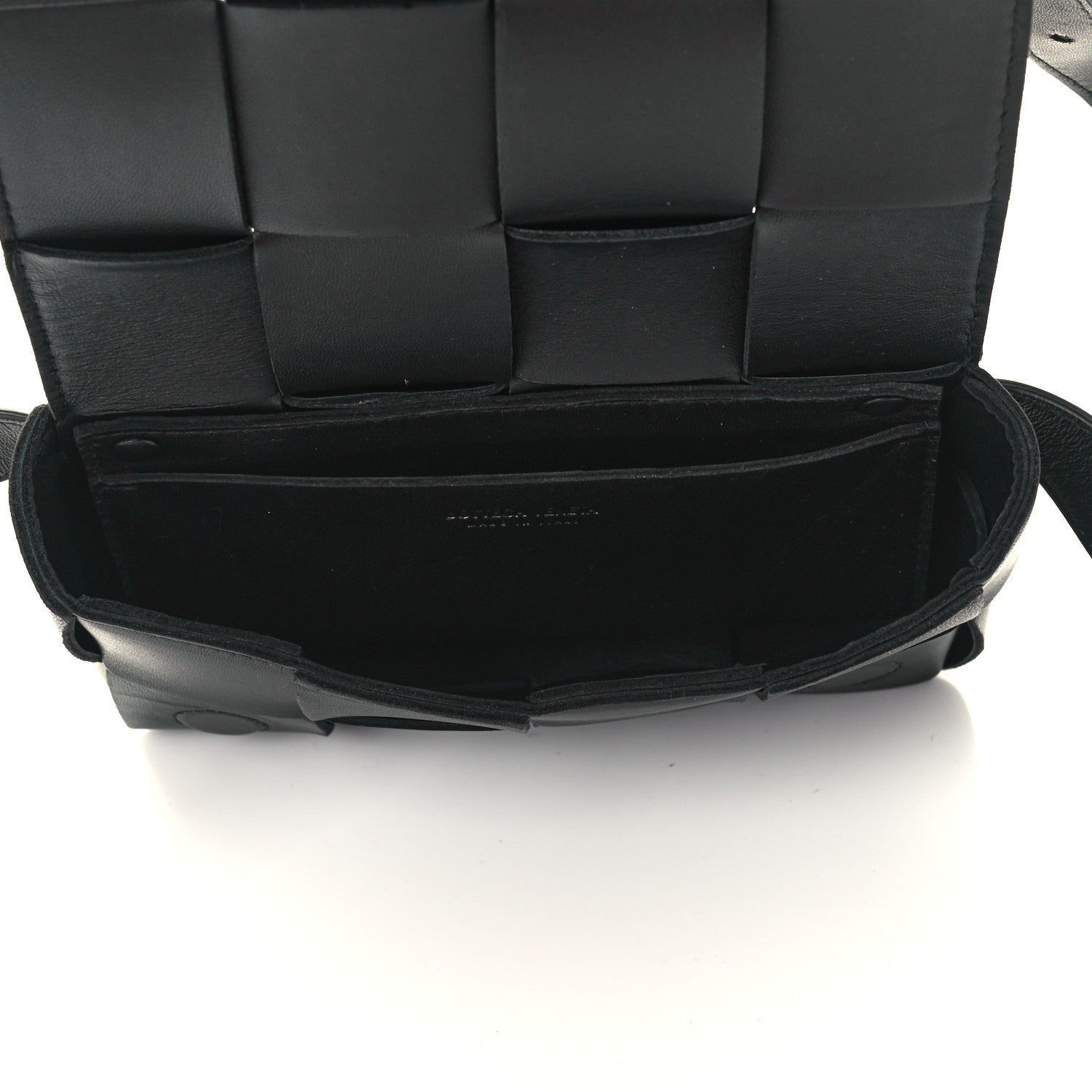 Bottega Veneta Nappa Maxi Intreccio The Belt Cassette Bag Black 5 of 11