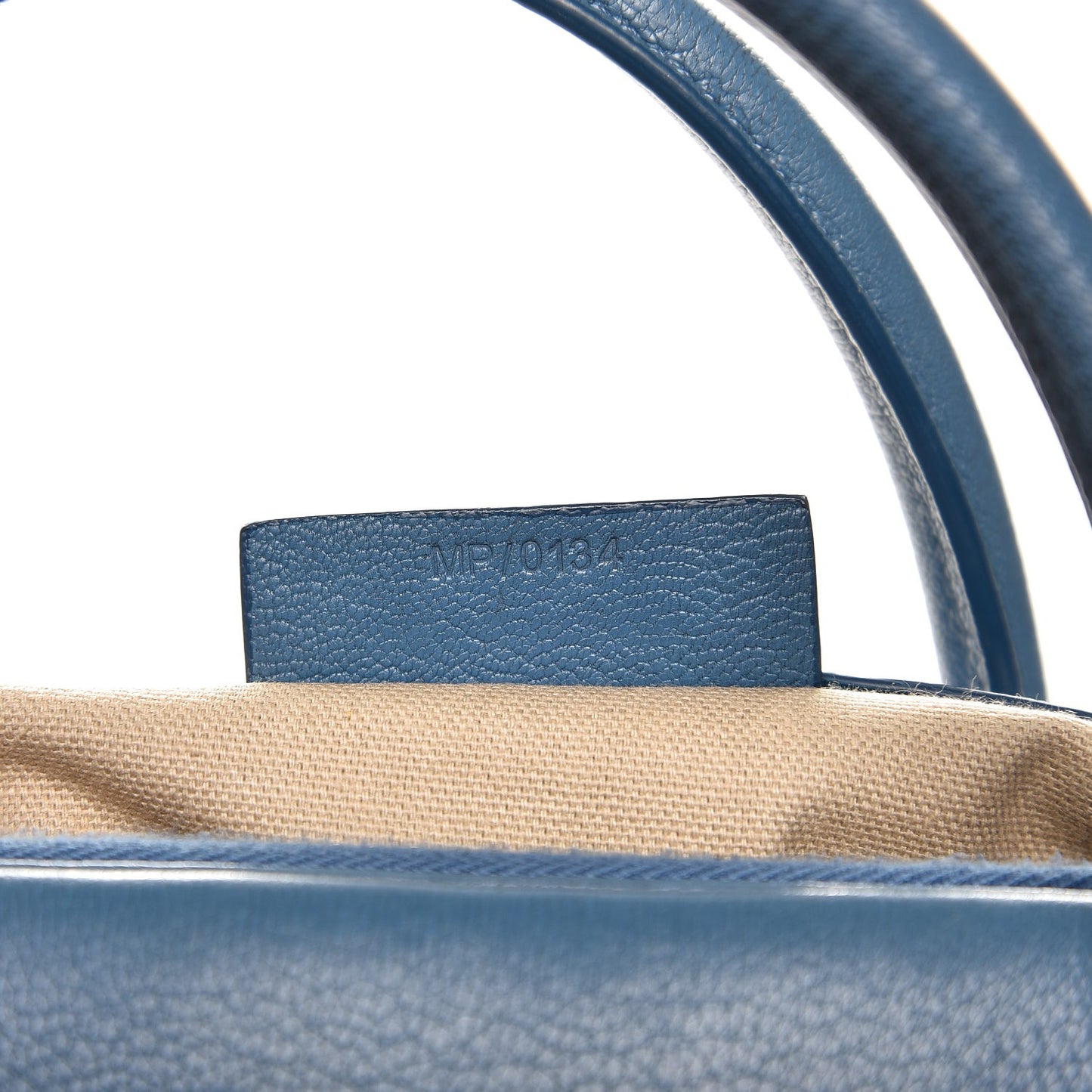 Sugar Goatskin Medium Antigona Medium Blue