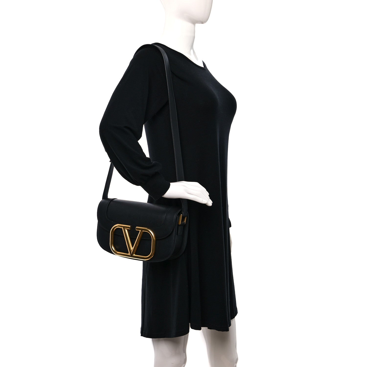 Valentino Garavani Smooth Calfskin Supervee Shoulder Bag Black 2 of 8