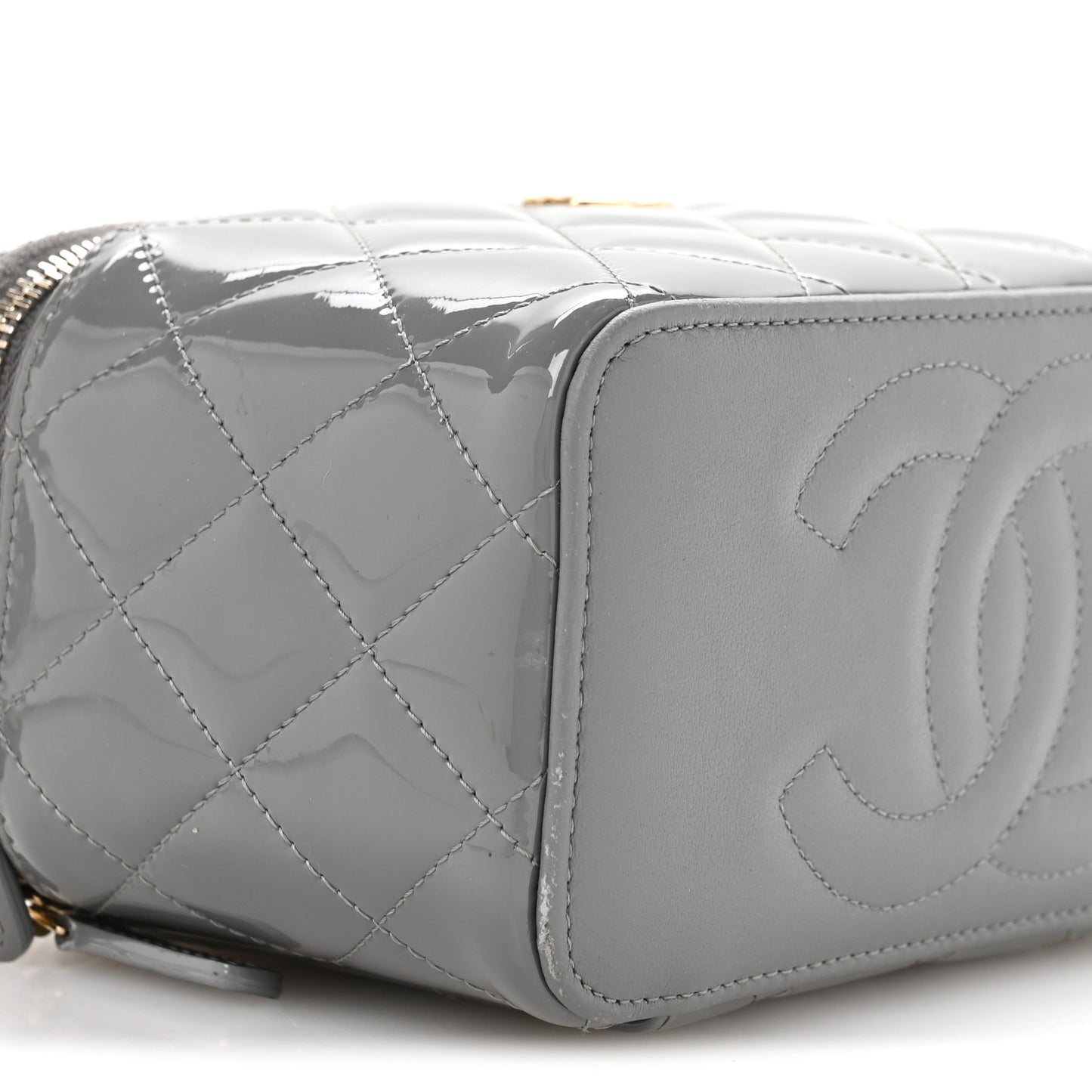Patent Quilted Quilted Small Top Handle Vanity Case With Chain Grey