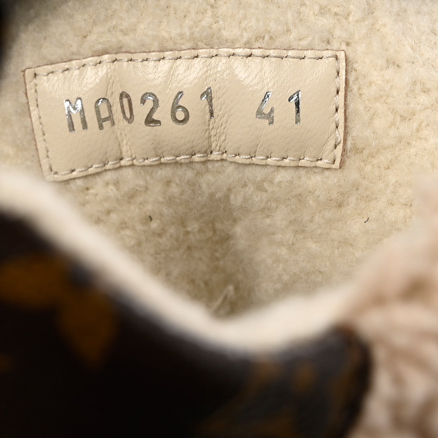 Louis Vuitton Suede Calfskin Monogram Shearling Laureate Platform Desert Boots 41 Black 6 of 8