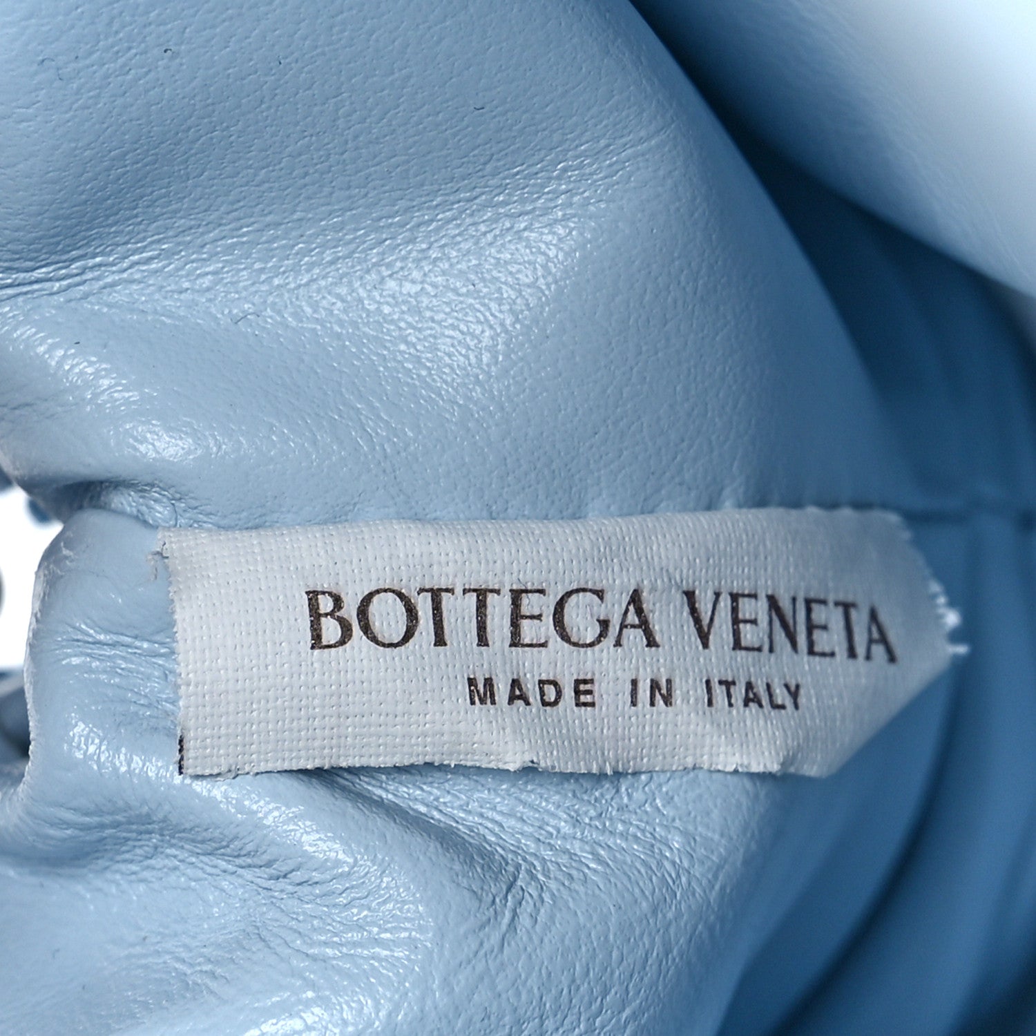 Bottega Veneta Boucle Curly Raffia The Mini Pouch Bubble 8 of 11