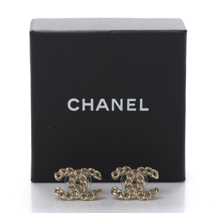 Chanel Metal Chain Link CC Earrings Gold 6 of 6